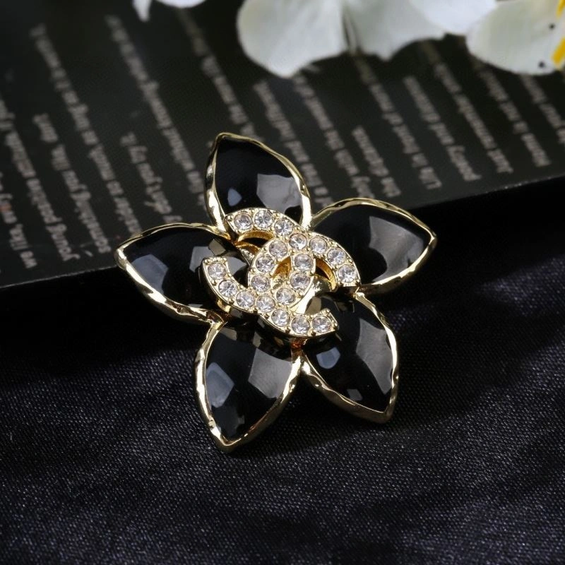 Chanel Brooches Attractive 228153