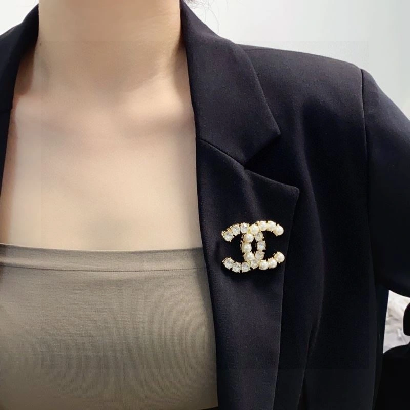 Chanel Brooches Tailored 228134