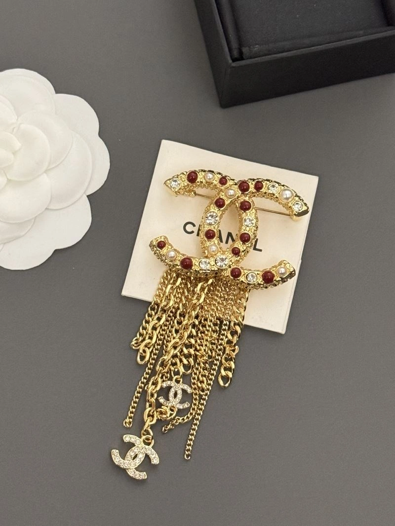 Unique Chanel Brooches 228133