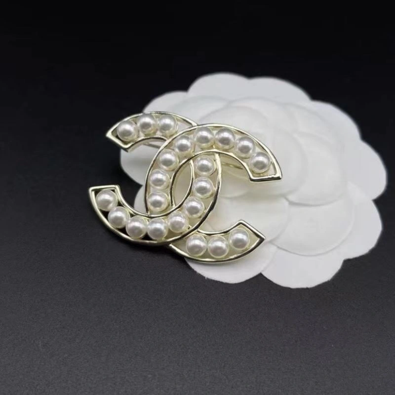 Chanel Brooches Attractive 228151