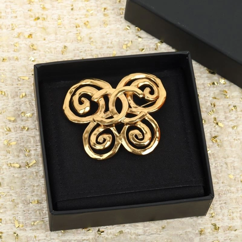 Chanel Brooches Contemporary 228137