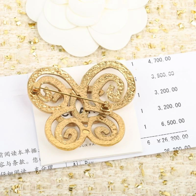 Chanel Brooches Contemporary 228137