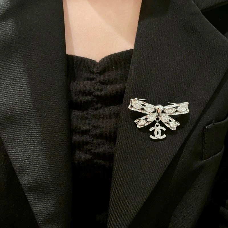 FlexibleFit Chanel Brooches 228126