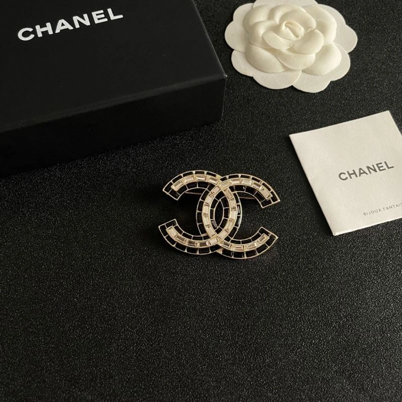 GoodFit Chanel Brooches 228107