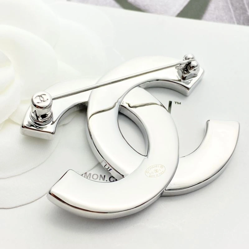 Bold Chanel Brooches 228301