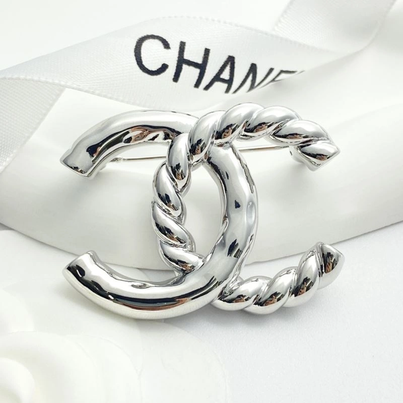 Chanel Brooches Breathable 228124