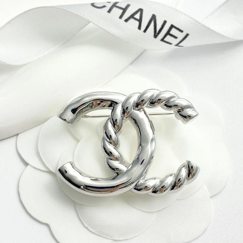 Chanel Brooches Breathable 228124