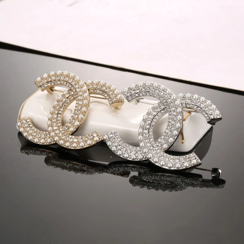 Chanel Brooches TechFriendly 228099