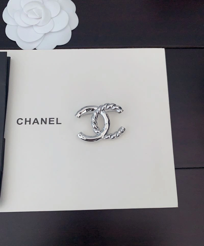 Chanel Brooches OnTrend 228116