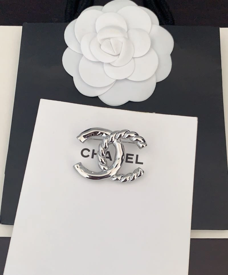 Chanel Brooches OnTrend 228116