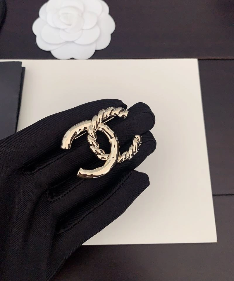 Chanel Brooches Upgraded 228109