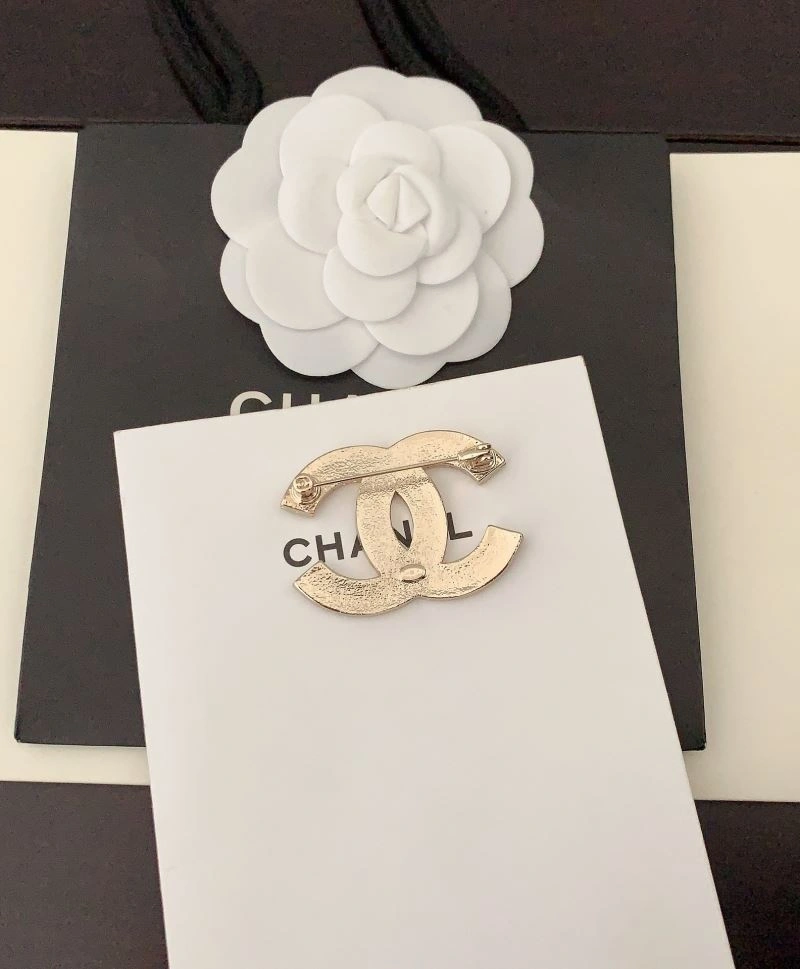 Chanel Brooches Fashionable 228147