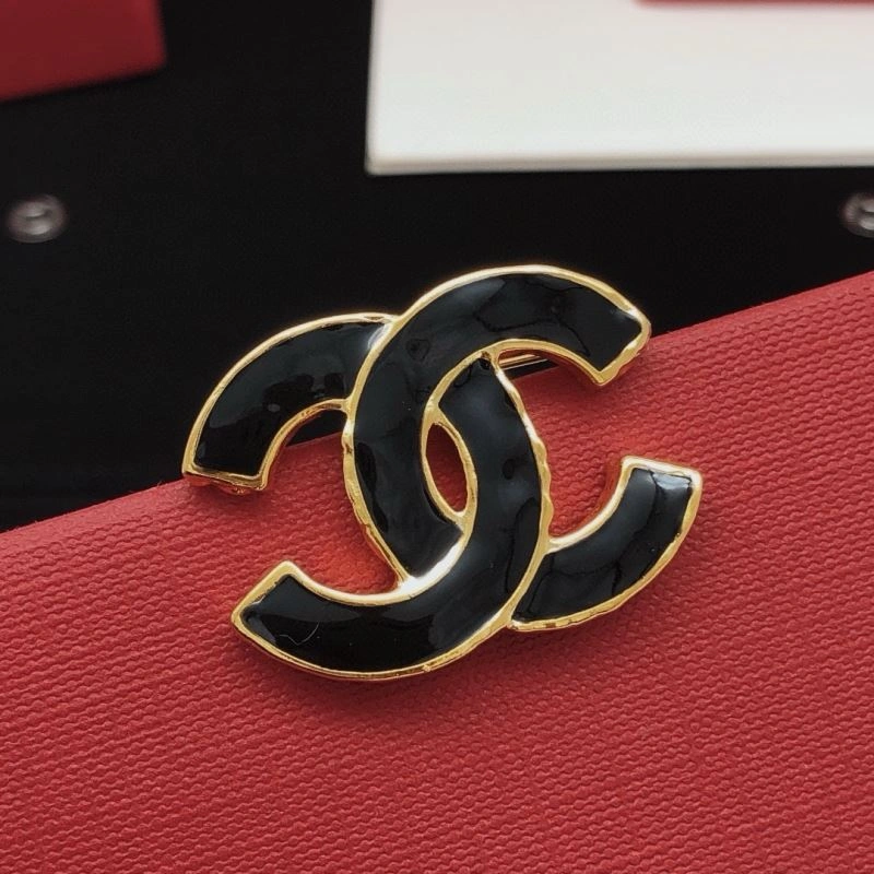 Chanel Brooches Breathable 228092