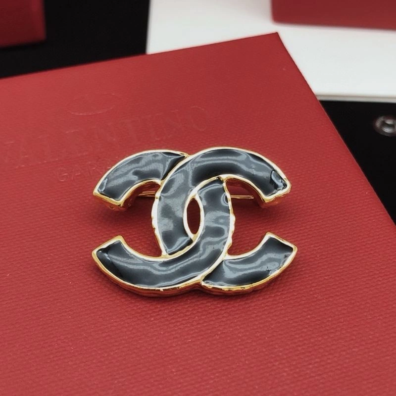 Chanel Brooches Breathable 228092