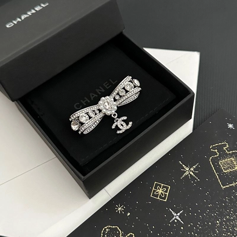Chanel Brooches Supportive 228115