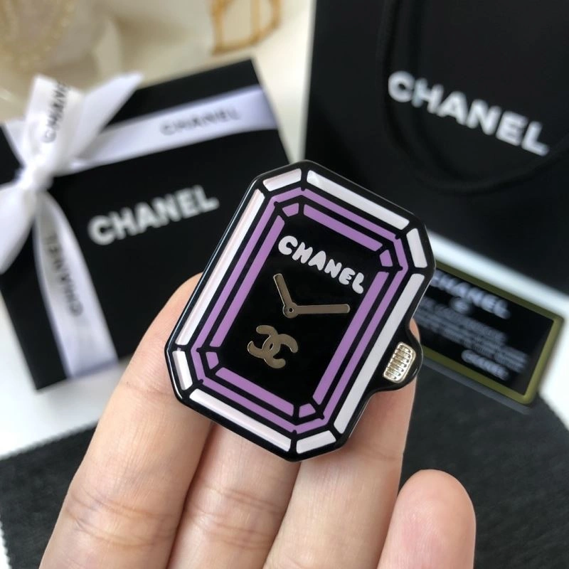 Chanel Brooches SoftTouch 228113