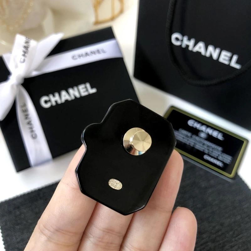 Chanel Brooches SoftTouch 228113