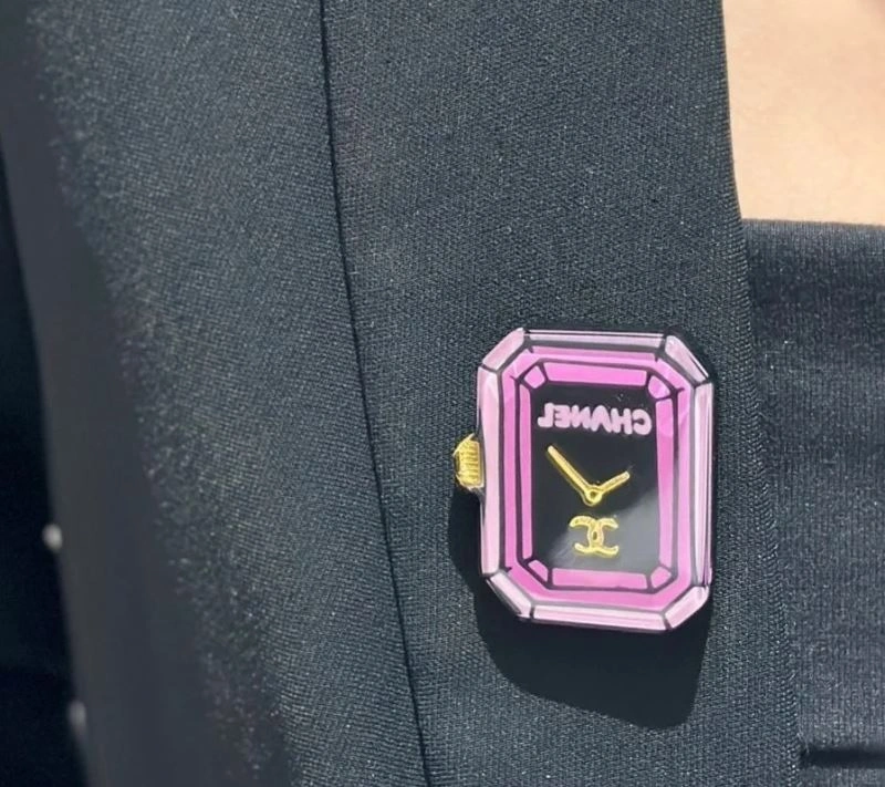 Chanel Brooches SoftTouch 228113