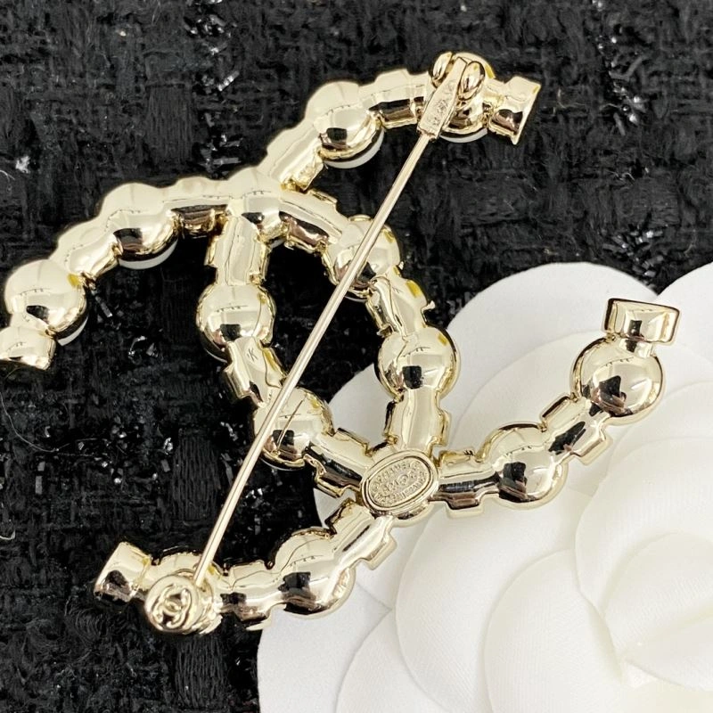 OnTrend Chanel Brooches 226422