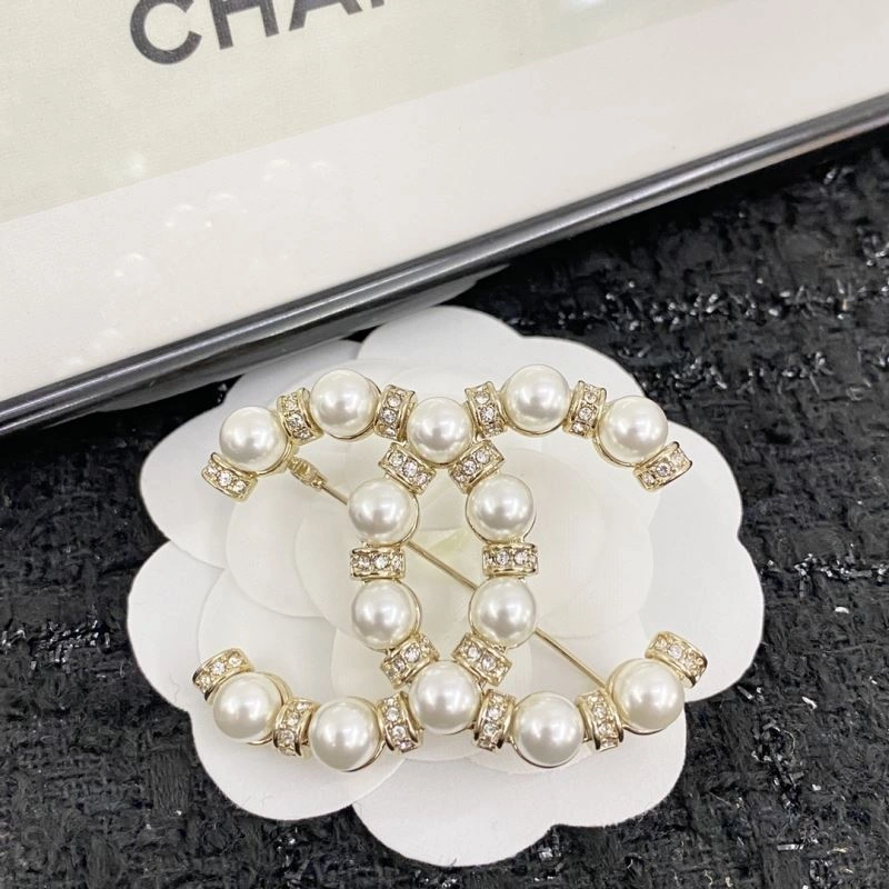 OnTrend Chanel Brooches 226422