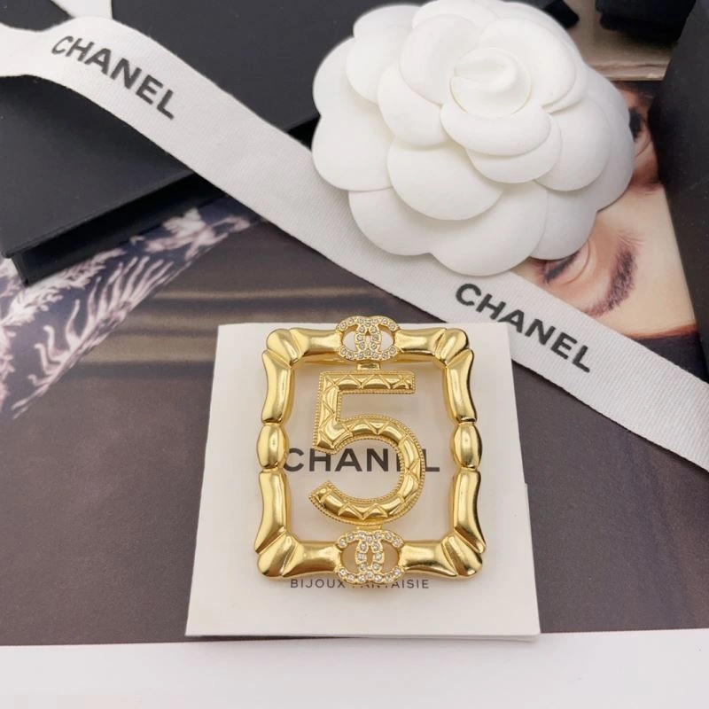 FreshLook Chanel Brooches 226416