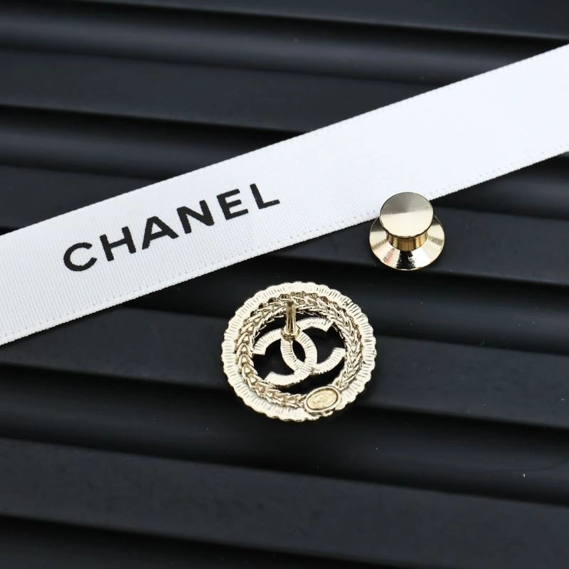 Chanel Brooches Stylish 226438