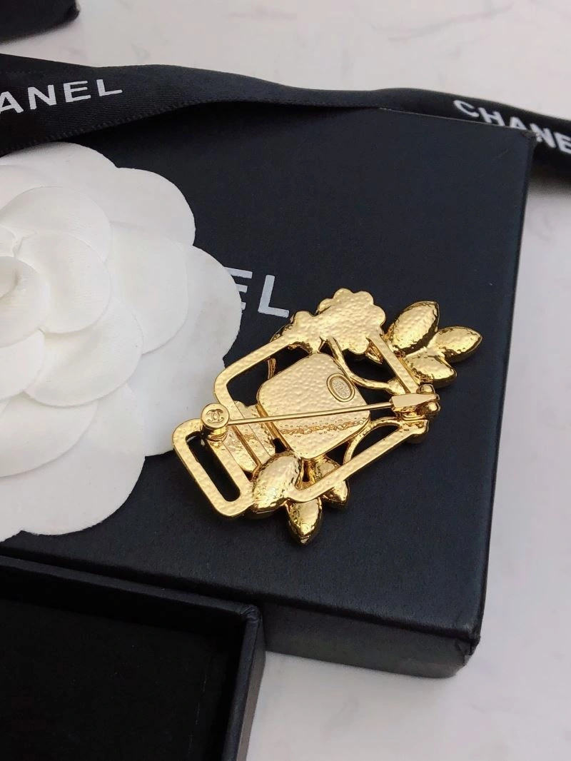 Chanel Brooches Stretchable 226408