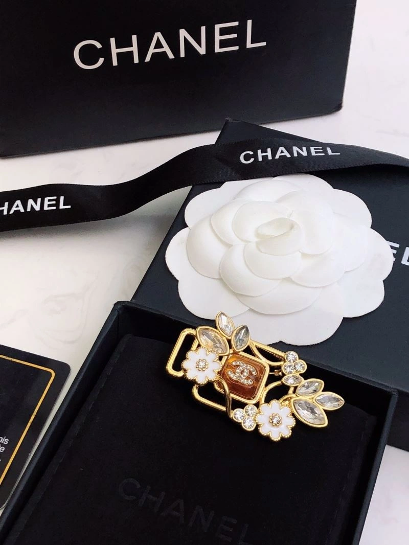 Chanel Brooches Stretchable 226408