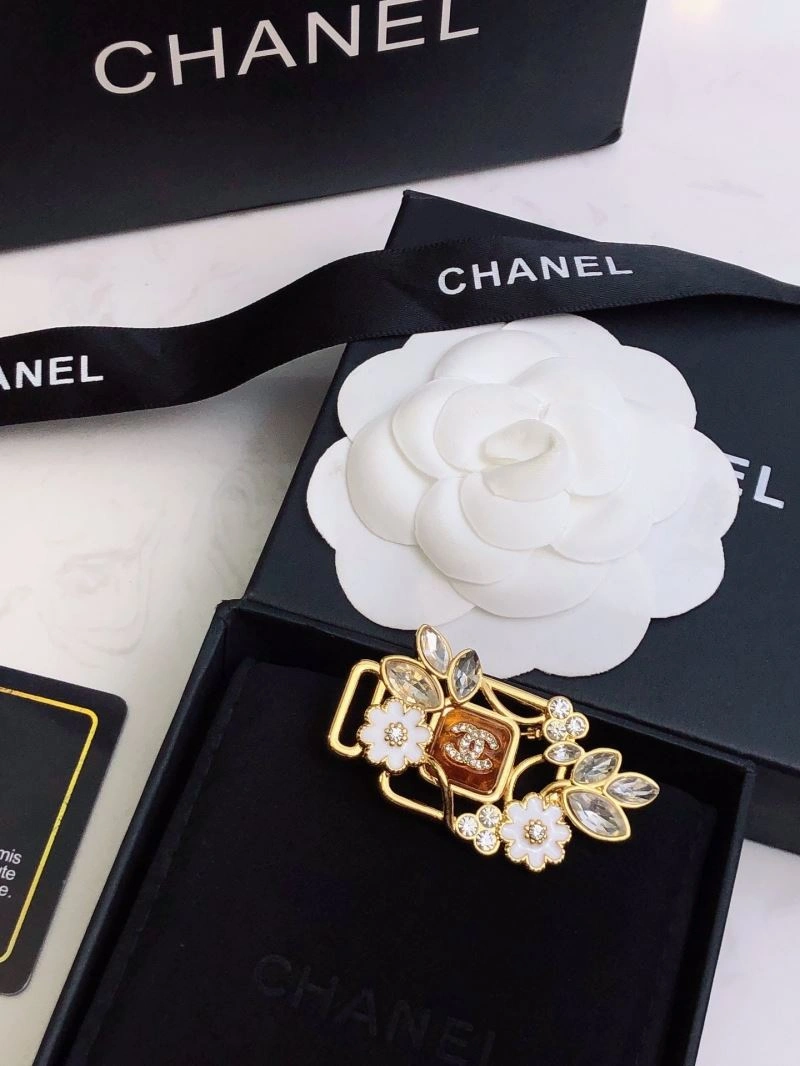 Chanel Brooches Stretchable 226408