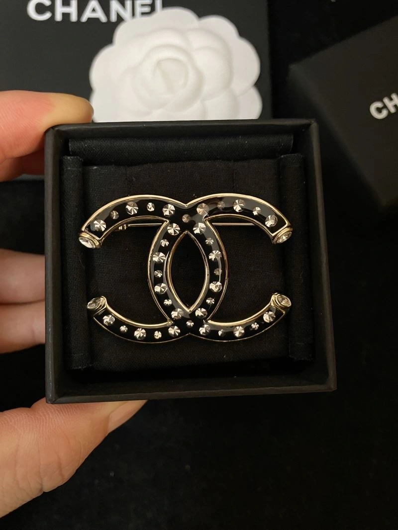 Chanel Brooches OnTrend 226404