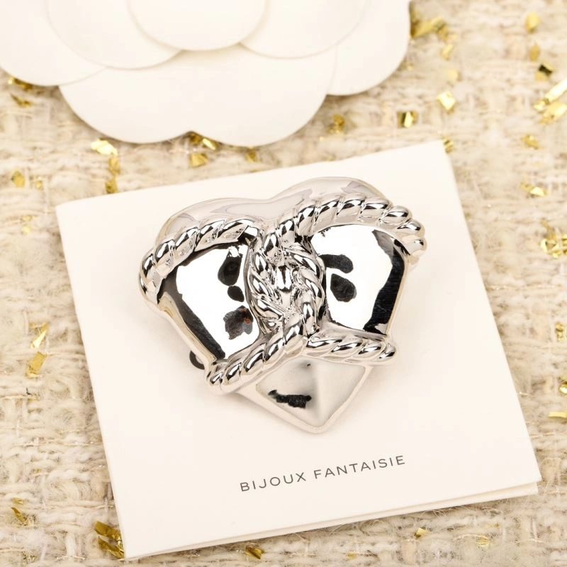 Chanel Brooches Tailored 226409