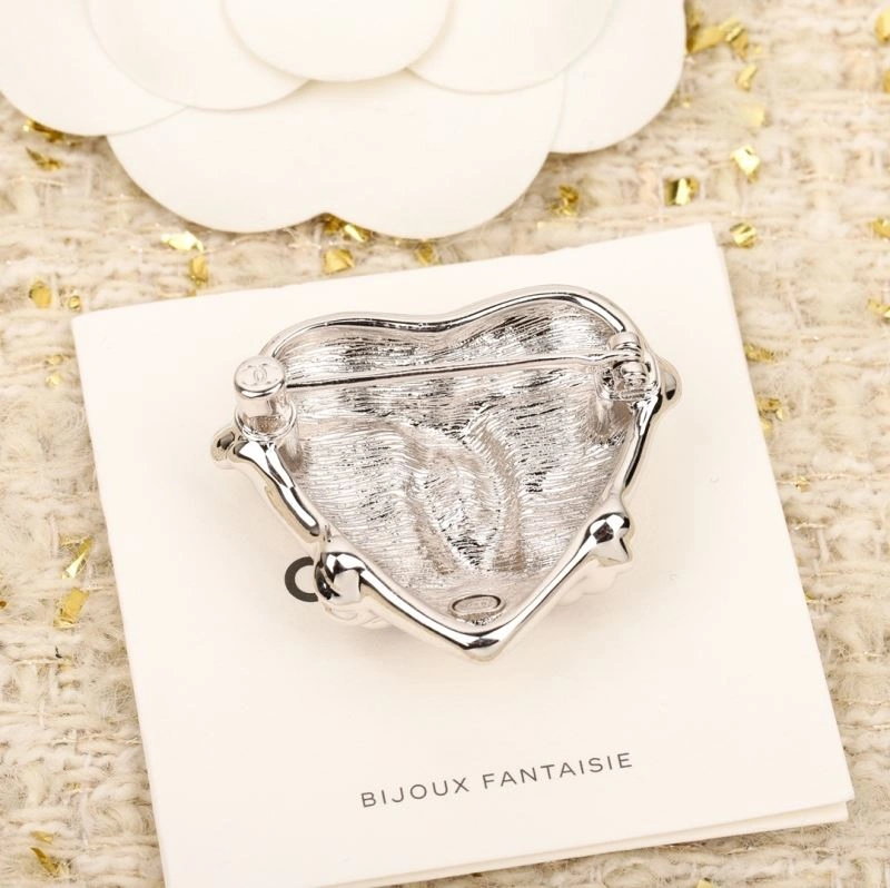 Chanel Brooches Tailored 226409