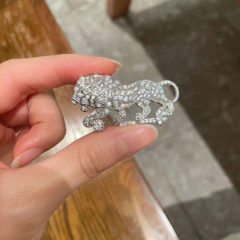 Upgraded Chanel Brooches 226399