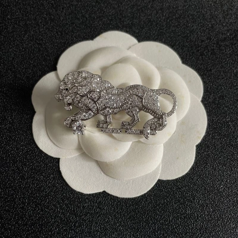Upgraded Chanel Brooches 226399