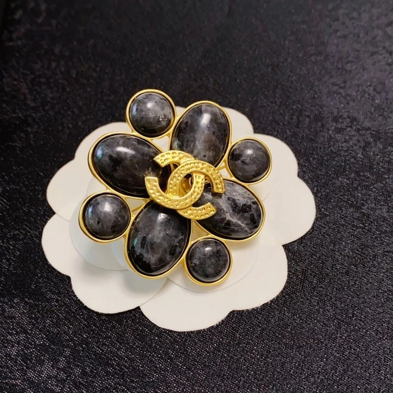 Chanel Brooches Breathable 226392