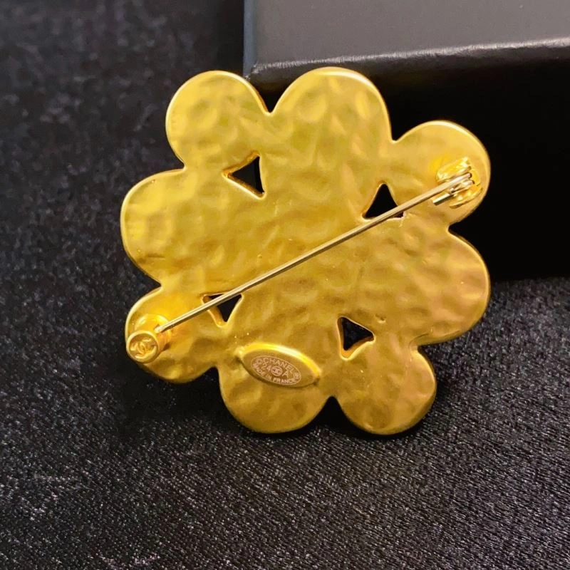 Chanel Brooches Breathable 226392