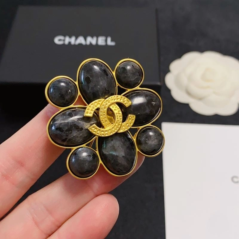 Chanel Brooches Breathable 226392