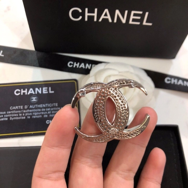 Soft Chanel Brooches 226461