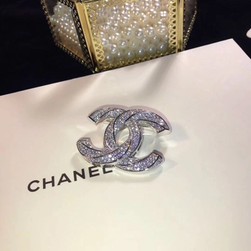 Chanel Brooches ZipUp 226376