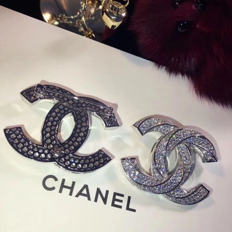 Chanel Brooches ZipUp 226376
