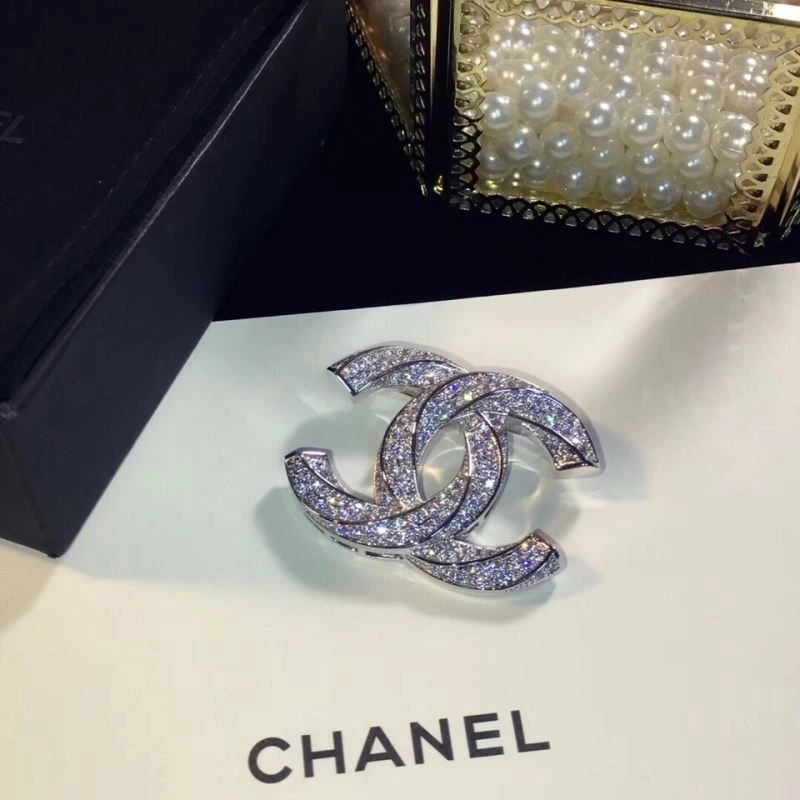 Chanel Brooches ZipUp 226376