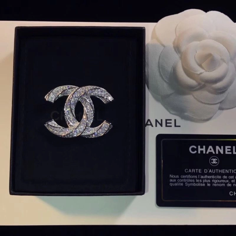 Chanel Brooches ZipUp 226376
