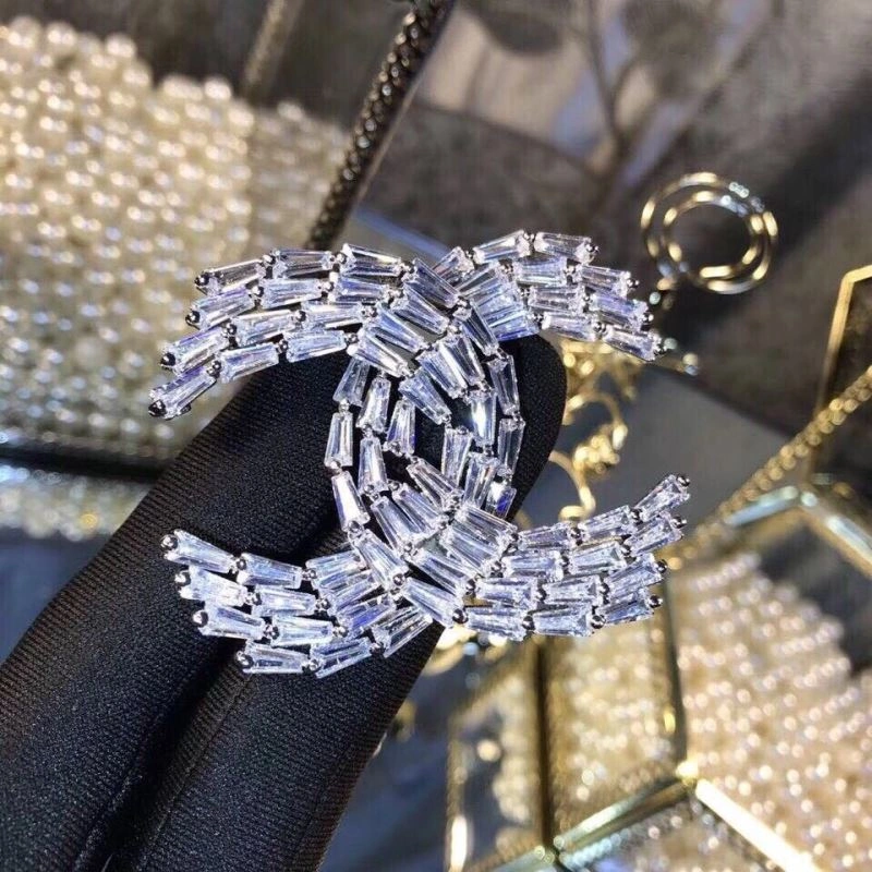 Chanel Brooches Effortless 226428