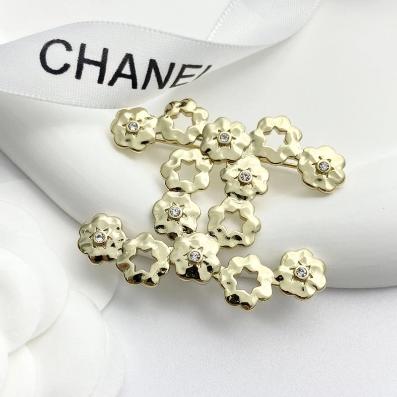 OnTrend Chanel Brooches 226377