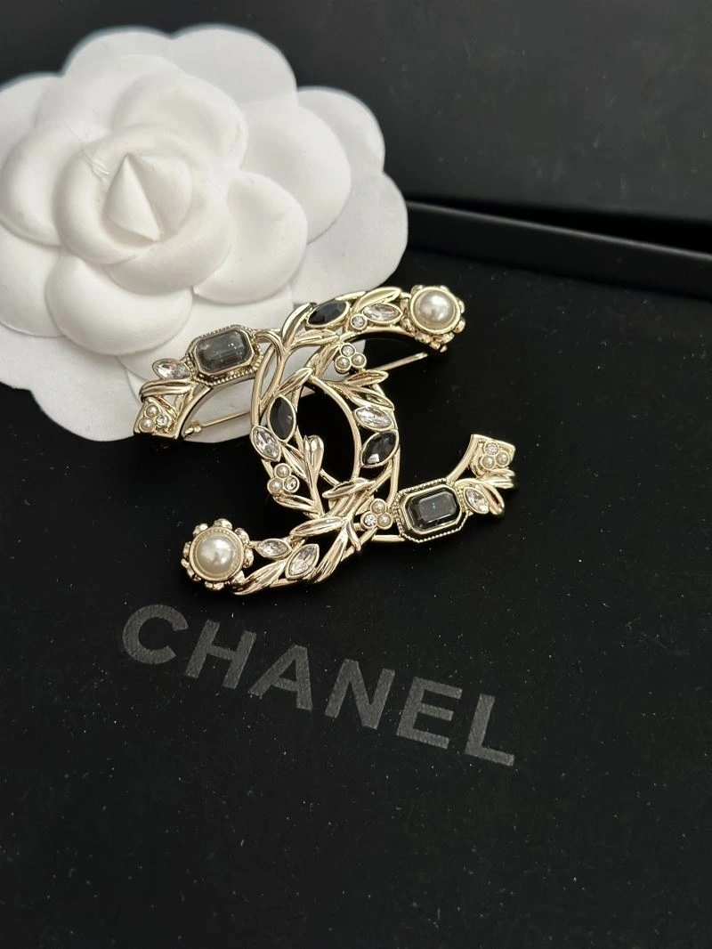 Chanel Brooches Comfortable 226371