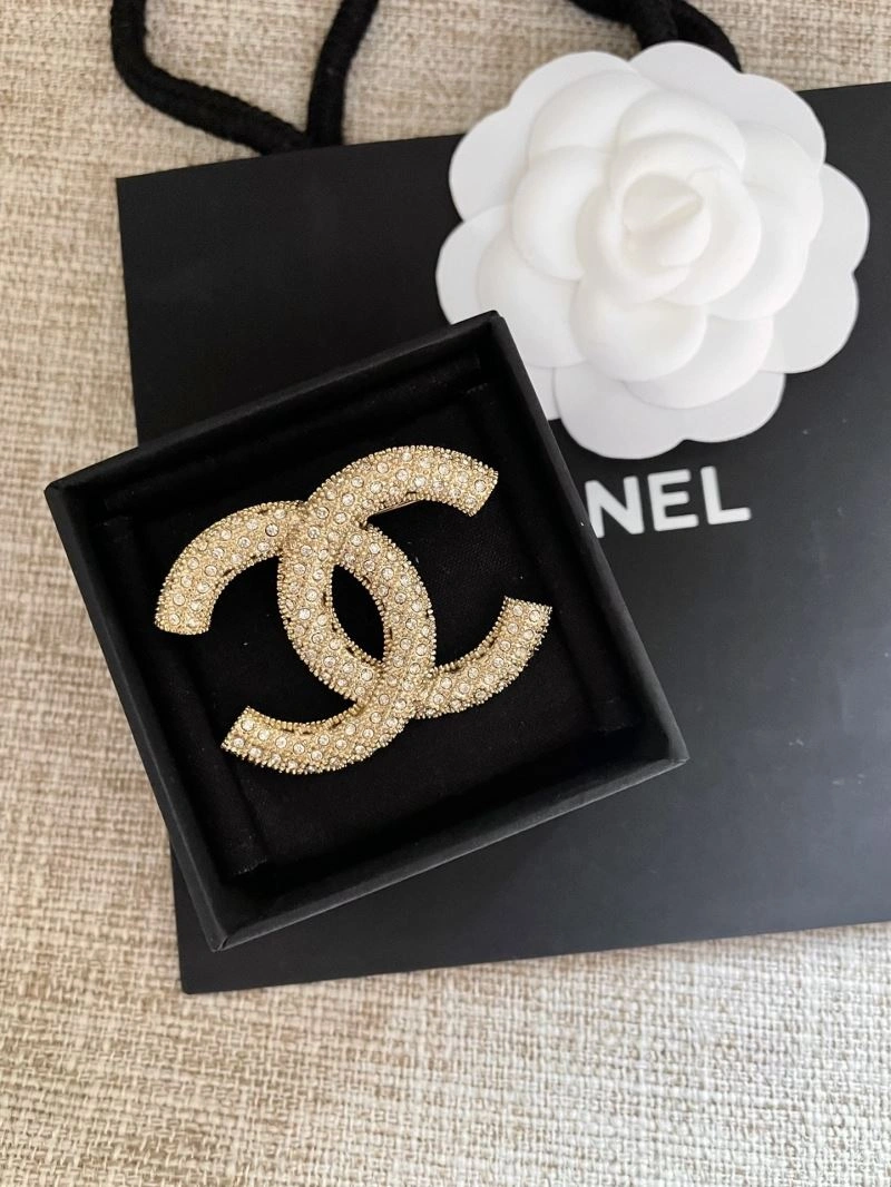 Chanel Brooches StreetReady 226369
