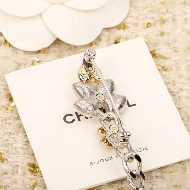 Chanel Brooches Original 226367