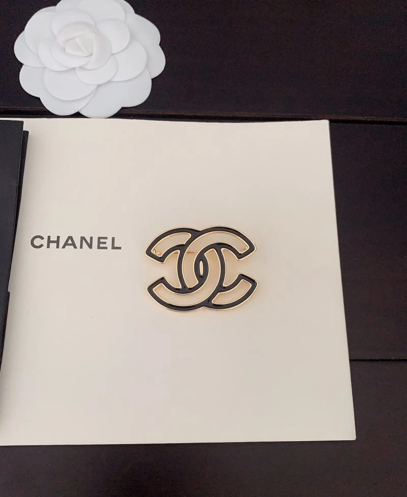 BestValue Chanel Brooches 226379