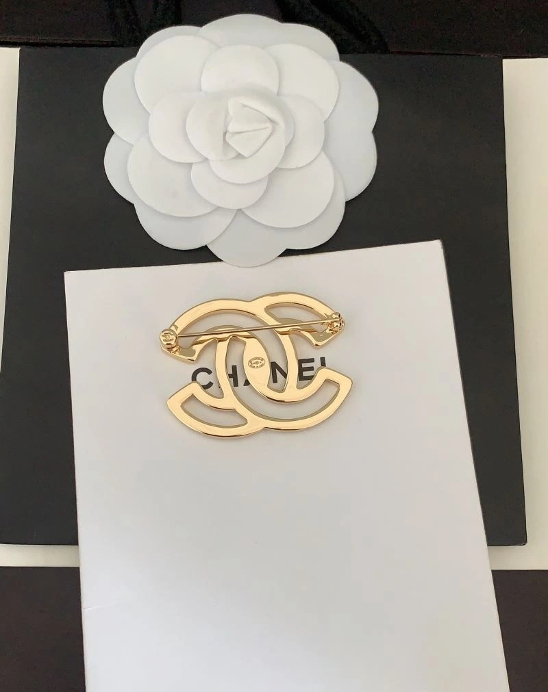 BestValue Chanel Brooches 226379