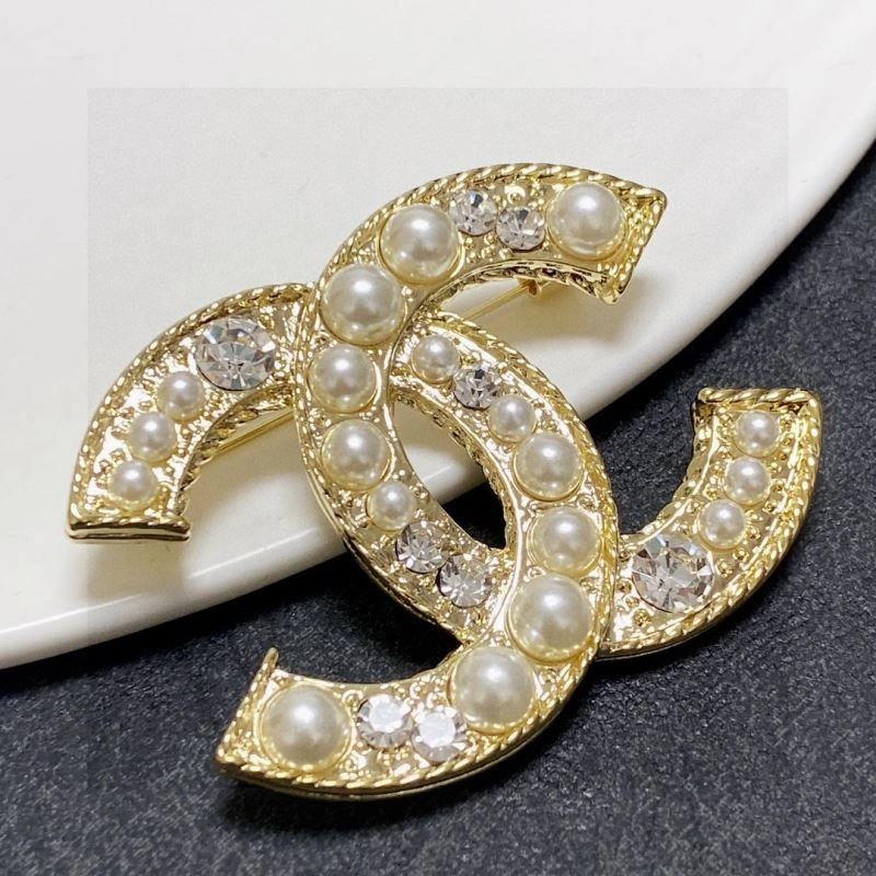 Reliable Chanel Brooches 226363
